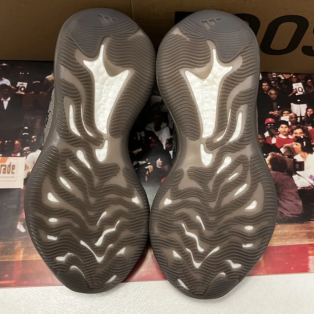 💎Yeezy Boost 380 ‘Stone Salt’ DS🔥M6=W7.5 - Picture 6 of 11